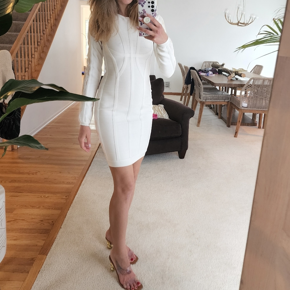 LVS Signature bodycon dress size M